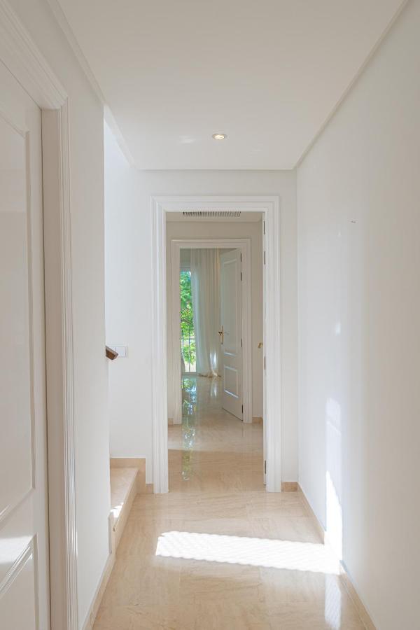 Luxurious Penthouse In Ventura Del Mar Puerto Banus Apartment Marbella Exterior photo