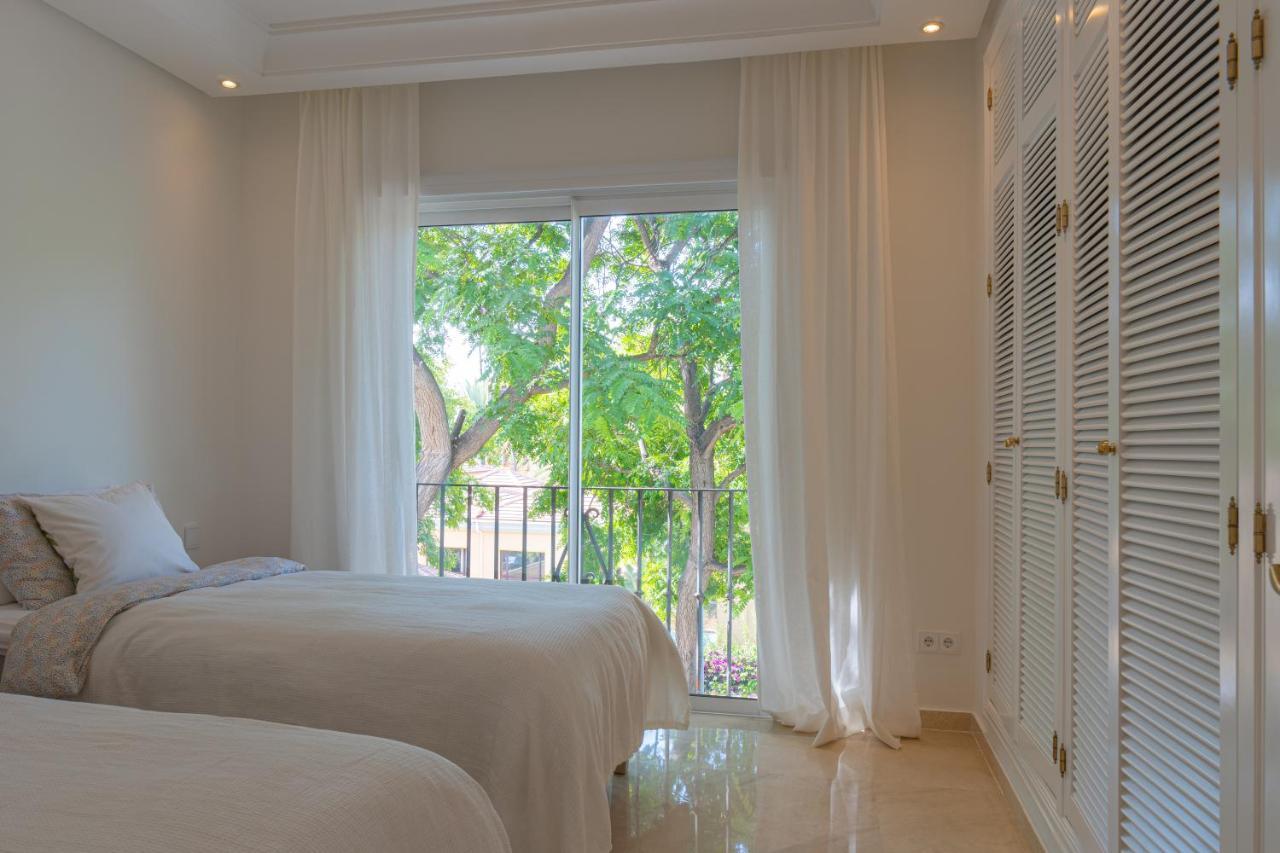 Luxurious Penthouse In Ventura Del Mar Puerto Banus Apartment Marbella Exterior photo